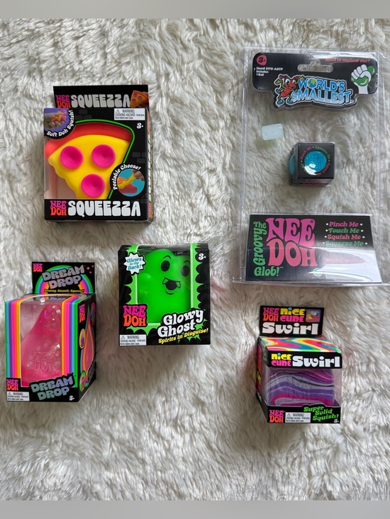Schylling Other - BNIB Authentic Schylling NeeDoh Bundle - Glowy Ghost Squeezza Swirl Dream Drop